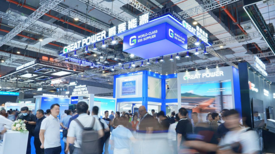 鹏辉能源大储、户储、AIDC三箭齐发，闪耀SNEC 2026